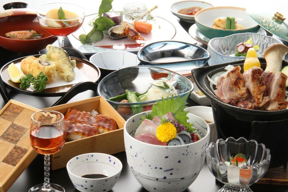 Sarusawaike Yoshidaya Ryokan 4*